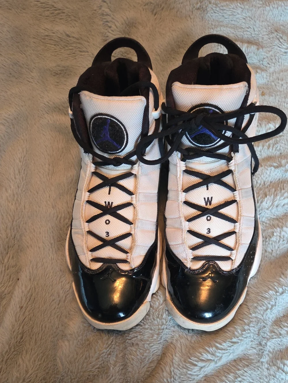 Men's AIR Jordan 6 RING CONCORD (BLACK AND WHITE COLORWAY) . SIZE 11.
